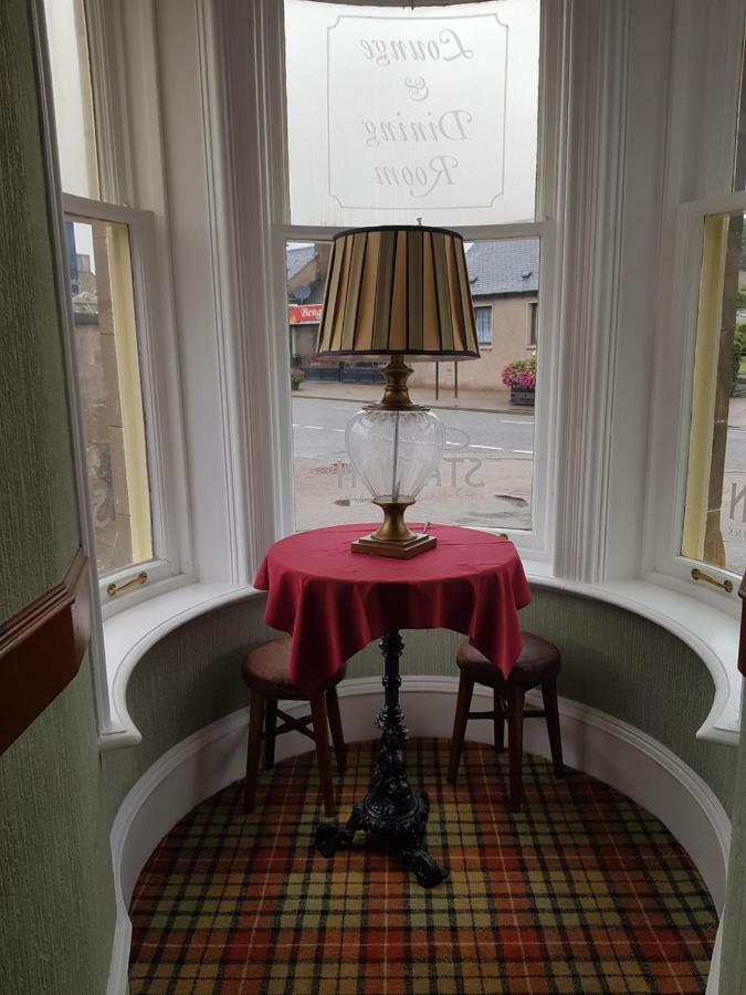 The Station Hotel Alness Exterior photo